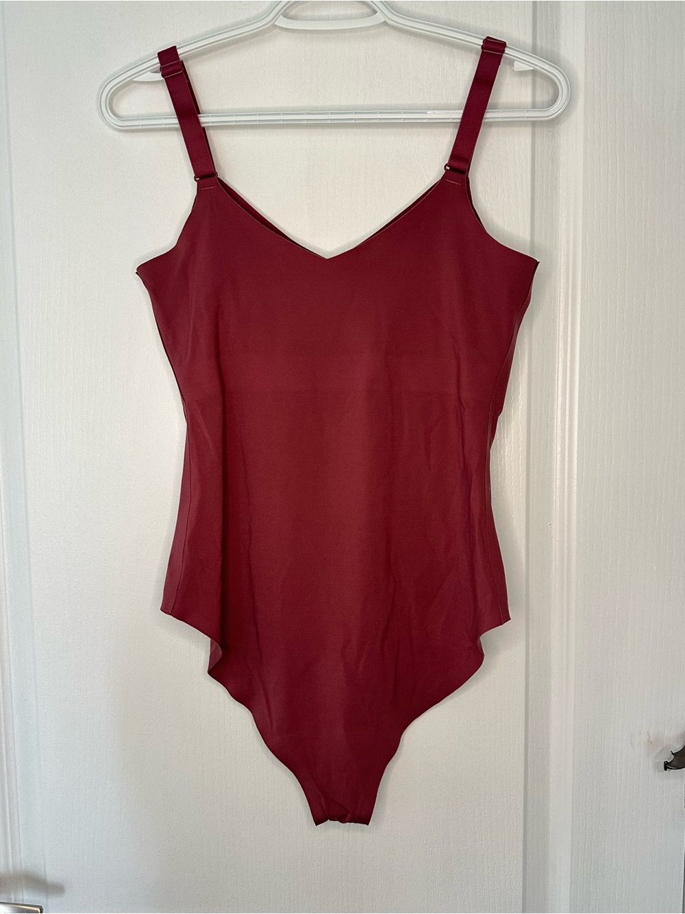 NWOT Knix LuxeLift Contour Bodysuit Seamless Shapewear Wine Burgundy Adjustable - Picture 2 of 7